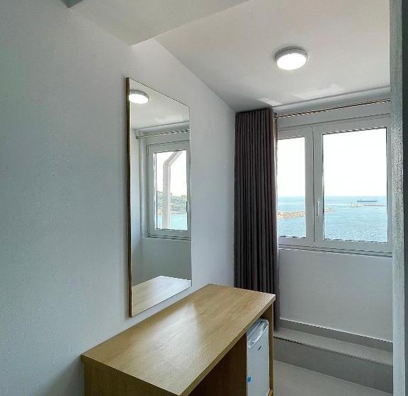Номер Deluxe Вид на Море, Kloi Luxury Rooftops