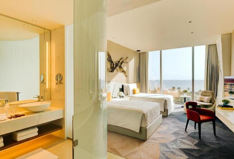 Habitación Premium Vista al Mar., Cinnamon Life At City Of Dreams