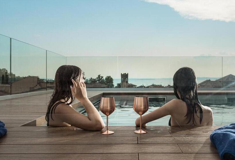 Полулюкс, Wanderlust Hotel   Suite & Spa   Bardolino, Lago Di Garda   Verona