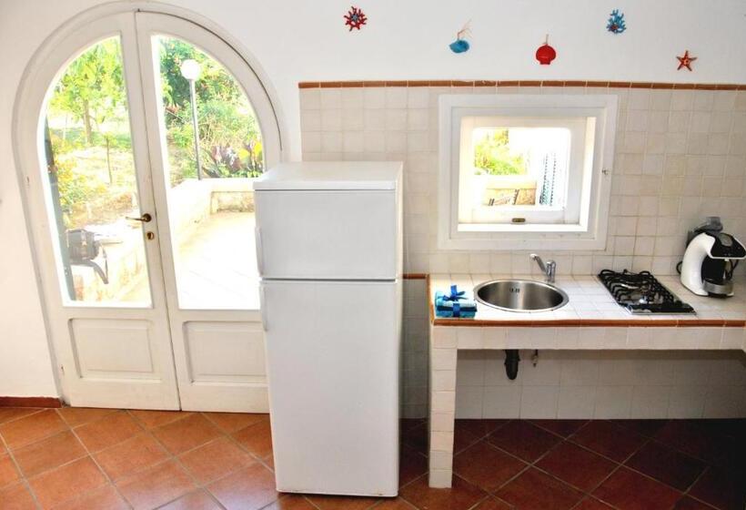 Номер Стандарт, Guest House Il Comandante