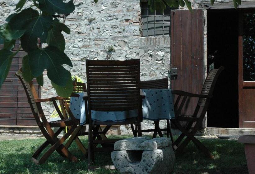 침실 2개 아파트, Agriturismo La Paladina