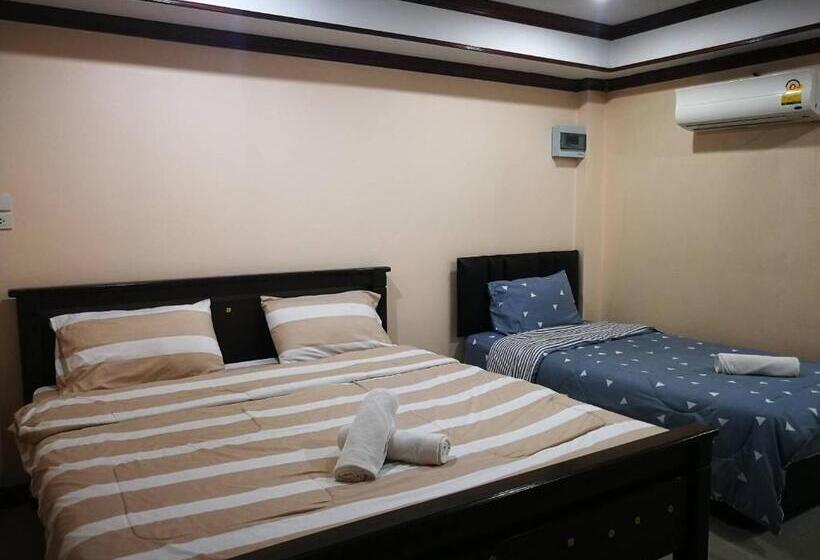 디럭스 트리플 룸, Tree House Chachoengsao