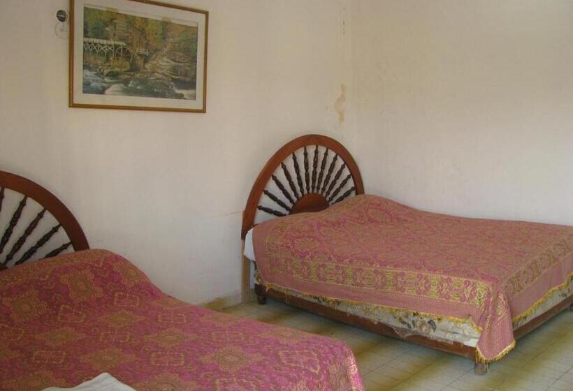 Номер Стандарт Трехместный, Posada Escarcega