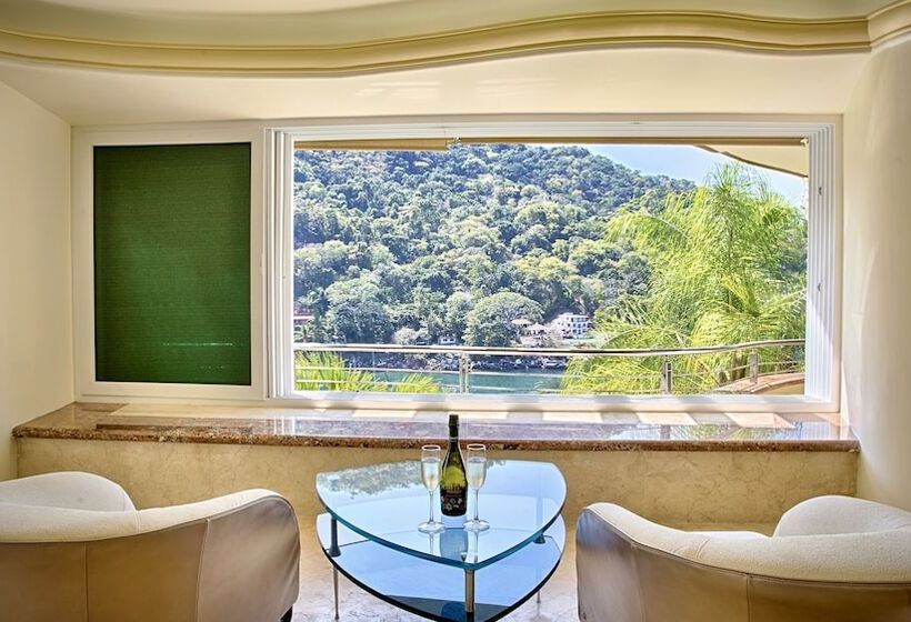 Standardrum, Villa Armonia Luxury Suites