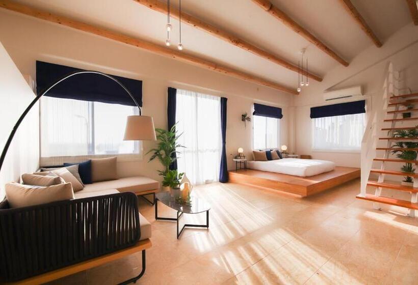 1 Bedroom Villa Sea View, Crystal Villa Ikema