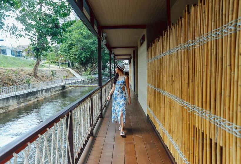 Номер Deluxe с Гидромассажем, Binlha Raft Resort