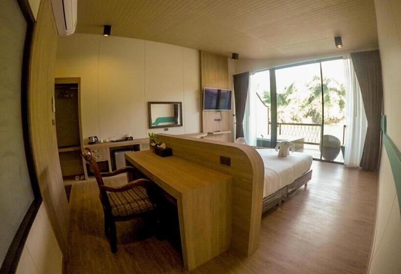 Номер Deluxe с Гидромассажем, Binlha Raft Resort