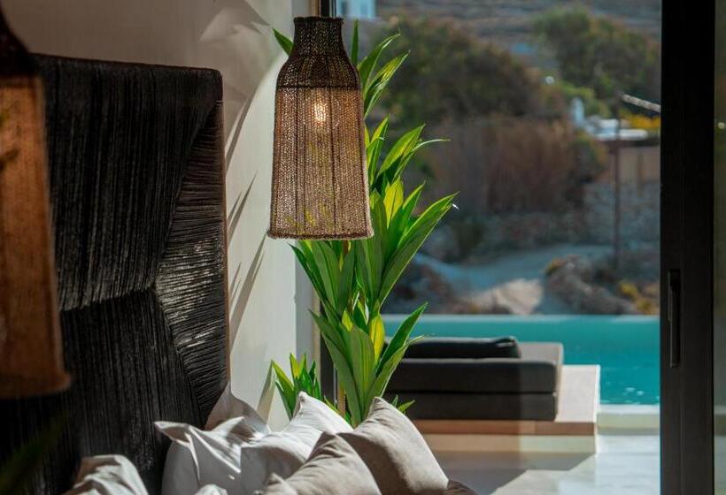 Президентский Люкс, Ftelia Black Villas