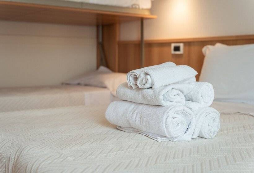 Четырехместный Номер Классик, Adria Beach