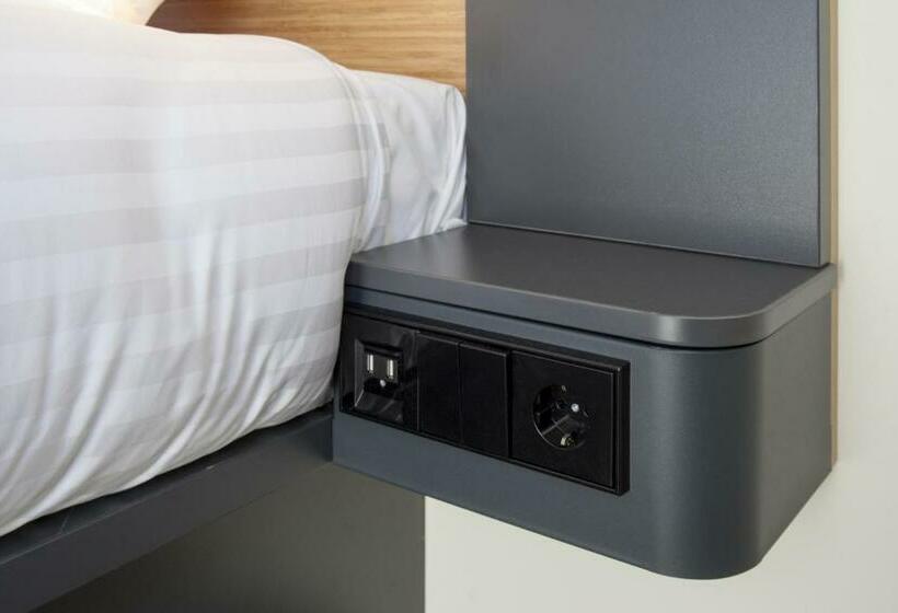 Номер Economy, Easyhotel Amsterdam Zaandam