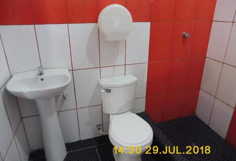 Четырехместный Номер Стандарт, Hospedaje Mas