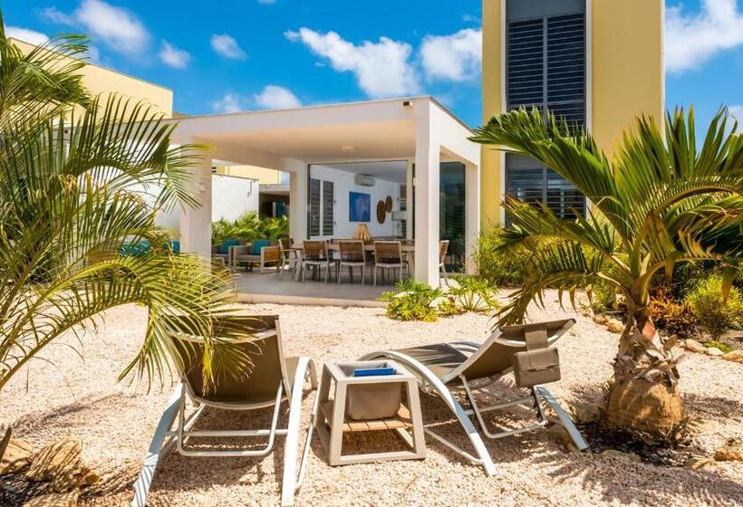 Villa 1 Dormitorio con Piscina, Delfins Beach Resort