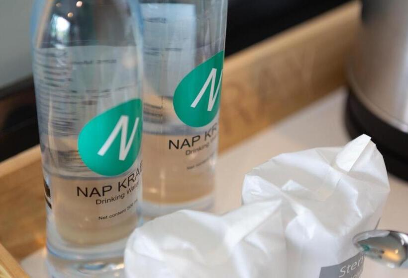 带泳池观景的豪华房, Nap Krabi Hotel   Sha Extra Plus