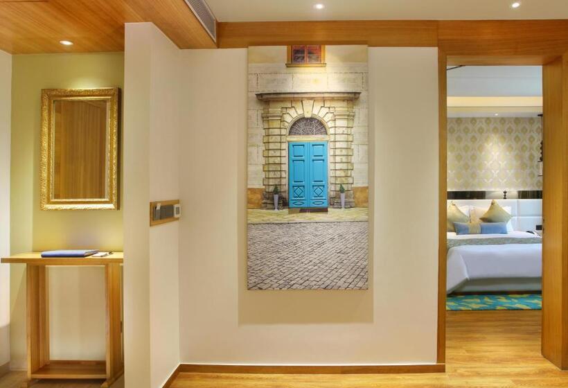 سوییت اجرایی, Radisson Blu Jammu