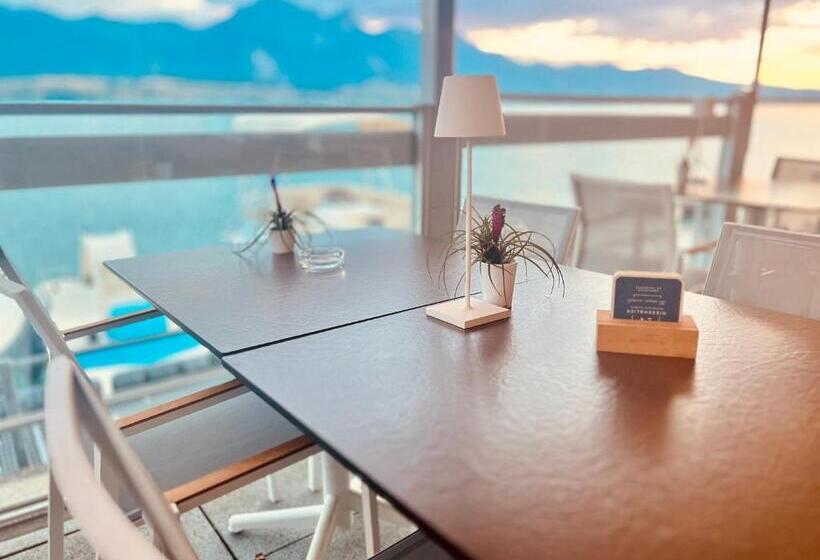 Номер Deluxe Вид на Озеро, Boutique Hotel Niesenblick   Direkt Am Thunersee Gelegen Mit Self Check In & Digitaler Rezeption