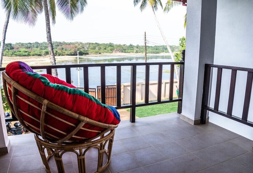 디럭스 테라스 룸 바다 전망, Green Parrot Beach Resort
