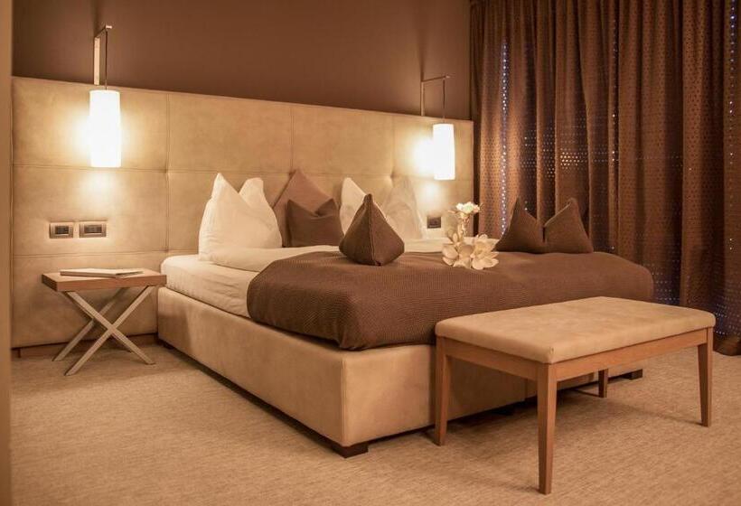 Люкс Повышенной Комфортности, The Lodge Sporthotel   Golfclub Eppan