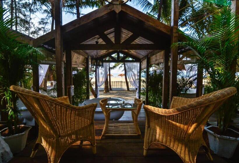 오두막, Larisa Beach Resort