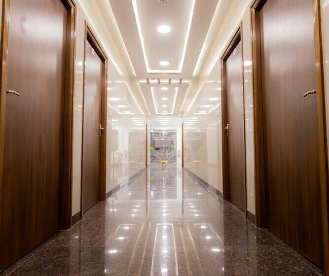 Номер Deluxe, Skb Hotel Grand Days
