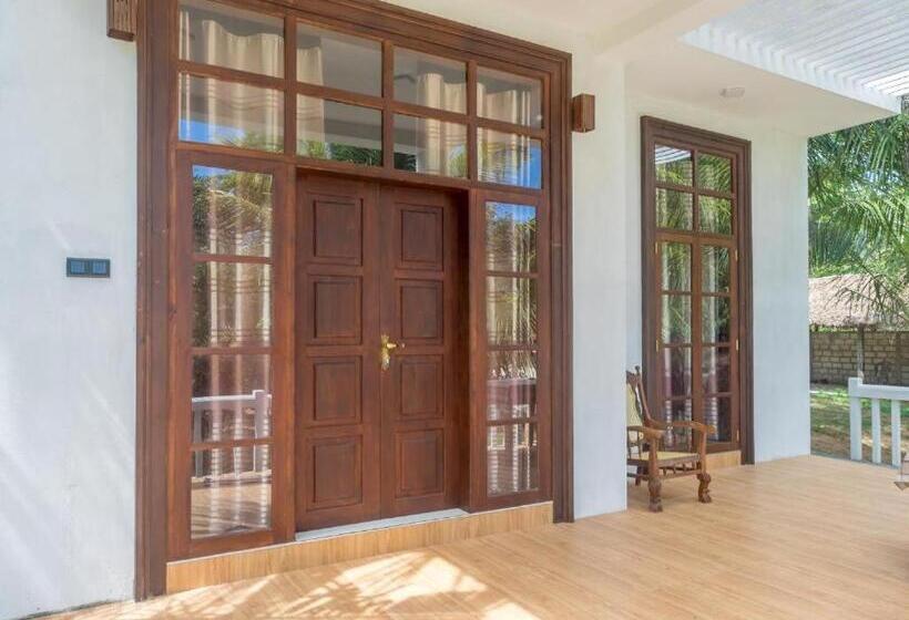 Номер Deluxe, Dinuri Villa