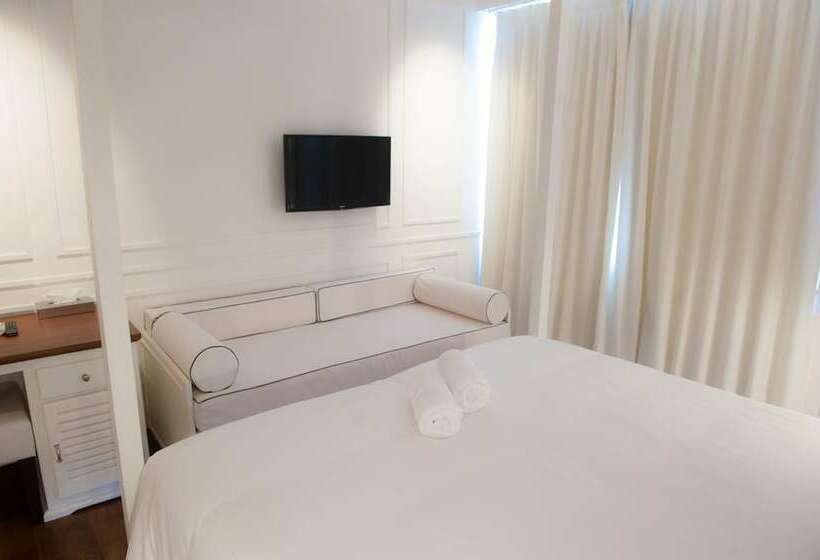 Standard Room, Grand Hotel Urban