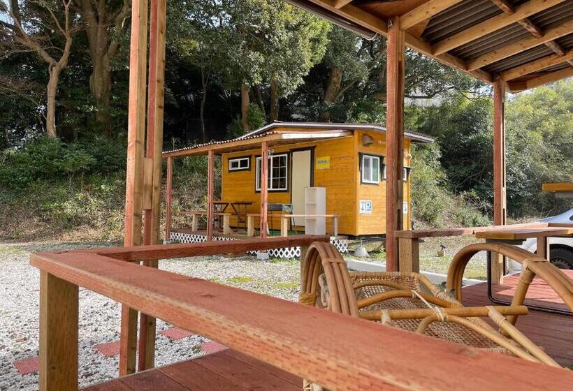 Семейное Бунгало, Freedom2   Hostel