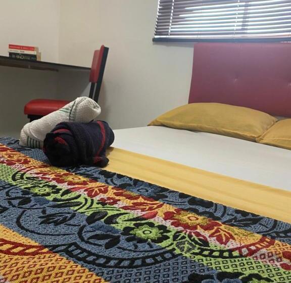 اتاق استاندارد, Havana Hostel Cali & Dance School