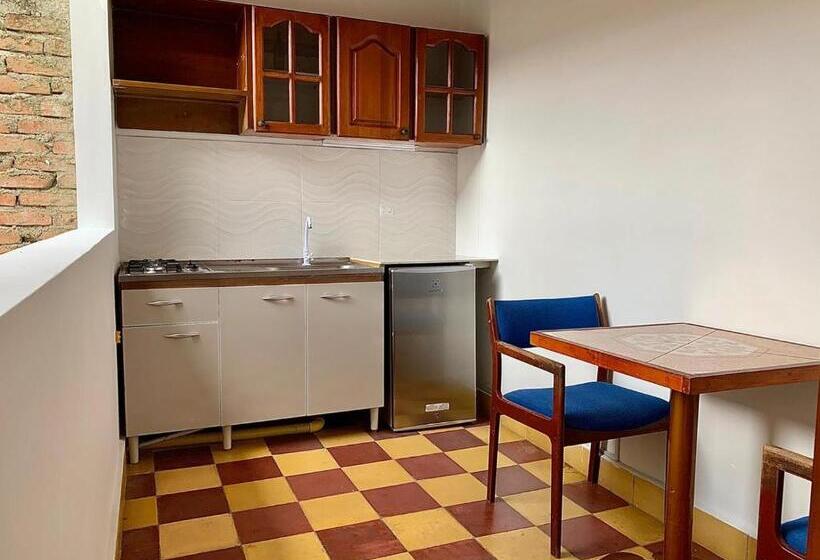 اتاق استاندارد با چشم‌انداز باغ, Havana Hostel Cali & Dance School