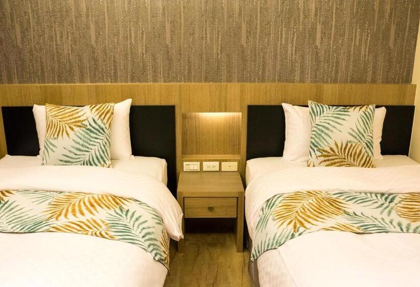 اتاق استاندارد, W Hostel