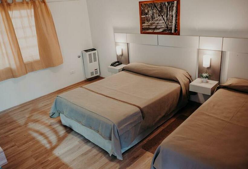 Трехместный Номер Классика, Motel Aca Santa Rosa