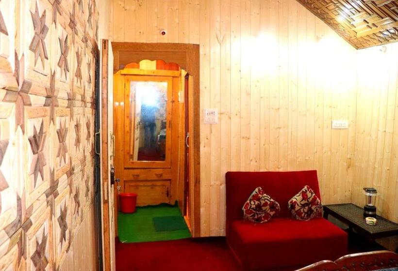 اتاق لوکس, House Boat New Pala Palace