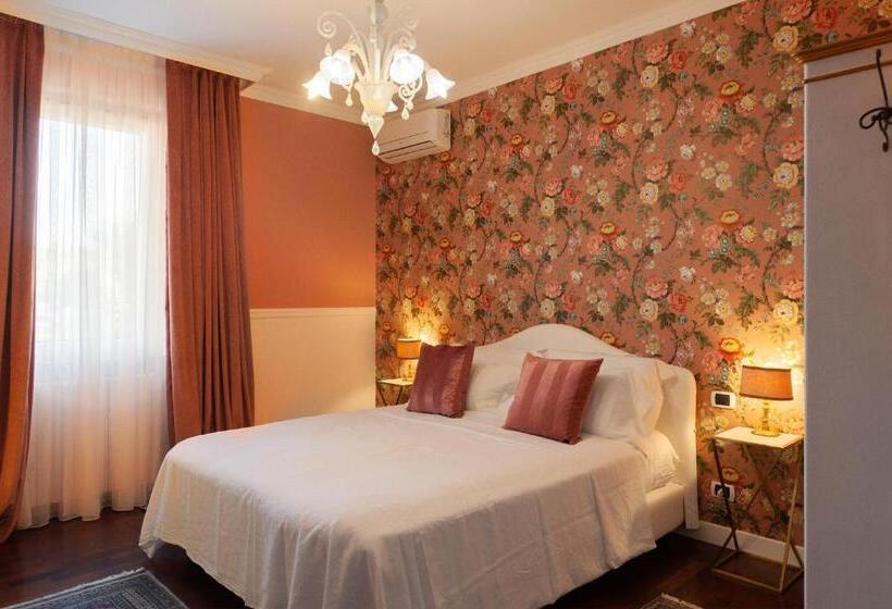 غرفة قياسية مطلّة علي الحديقة, Residenza Ambrogi
