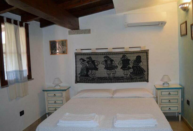 اتاق استاندارد, B&b Feronia