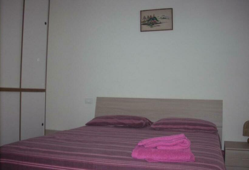 Номер Стандарт, B&b Da Toni