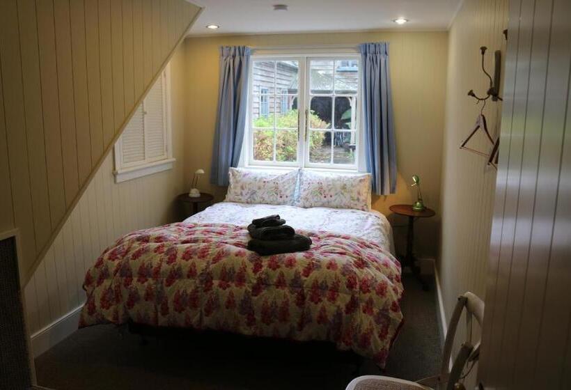 침실 2개 주택, Akaroa Country House
