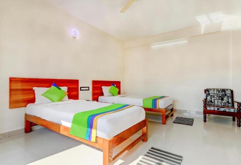 חדר סטנדרט, Treebo Atithi Comforts, 1 Km From Nisargadhama Forest