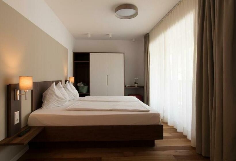 Номер Стандарт с Балконом, Apparthotel Calma