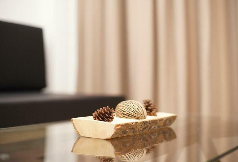 带阳台的豪华间, Aquavana Haad Rin Resort