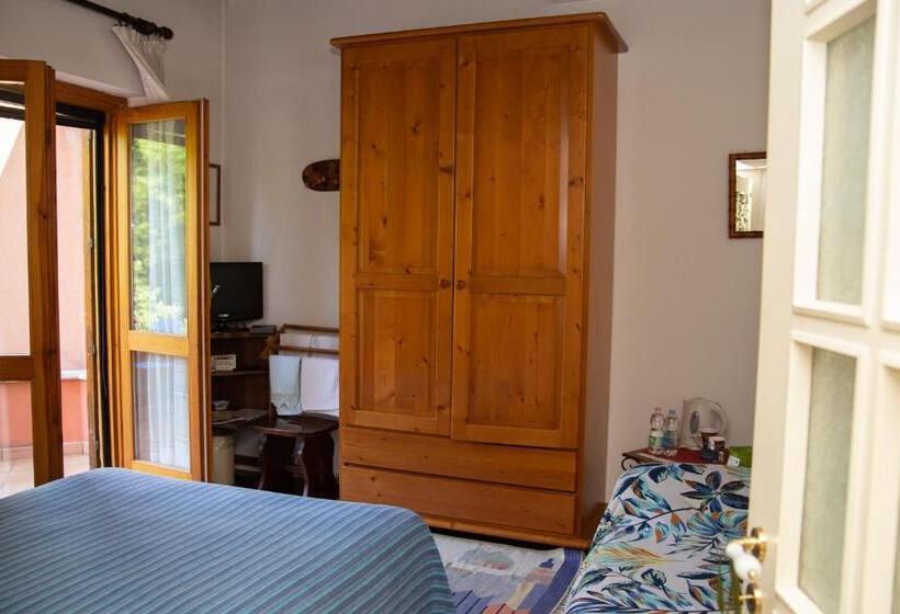 스탠다드 룸 공동 욕실, B&b Villa Il Noce