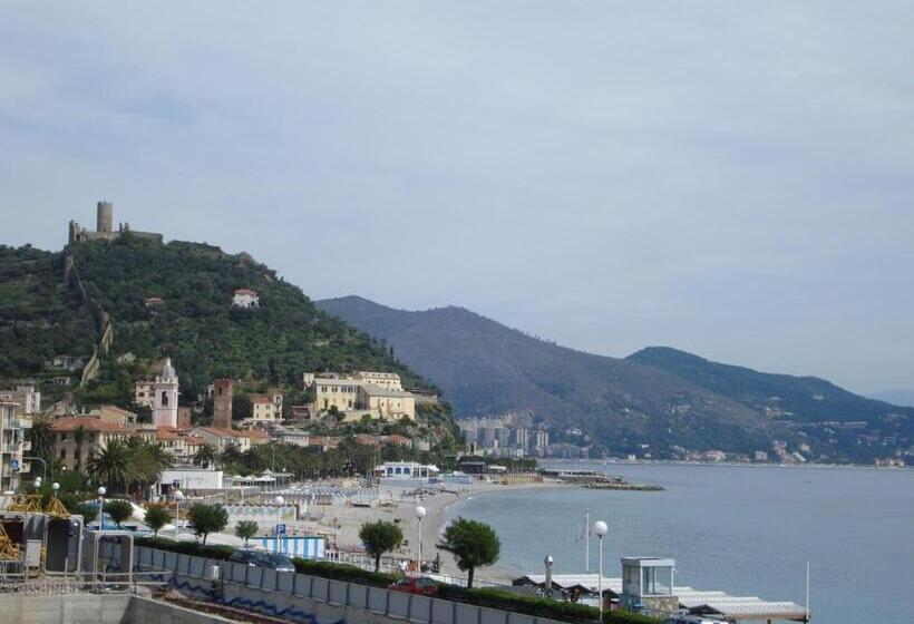 Economy Triple Room, Albergo Solana