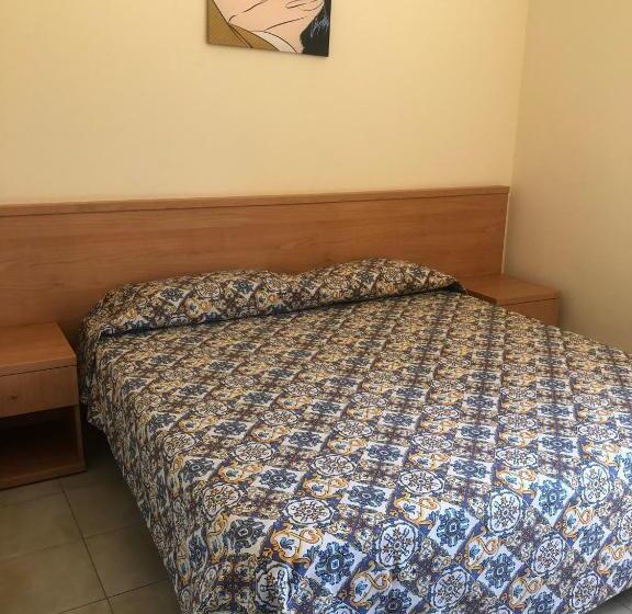 Апартаменты 1 Спальня, Hostels Euro Mediterraneo