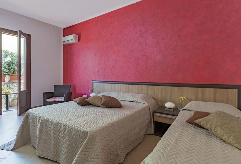 스탠다드 트리플 룸, Acasamia B&b