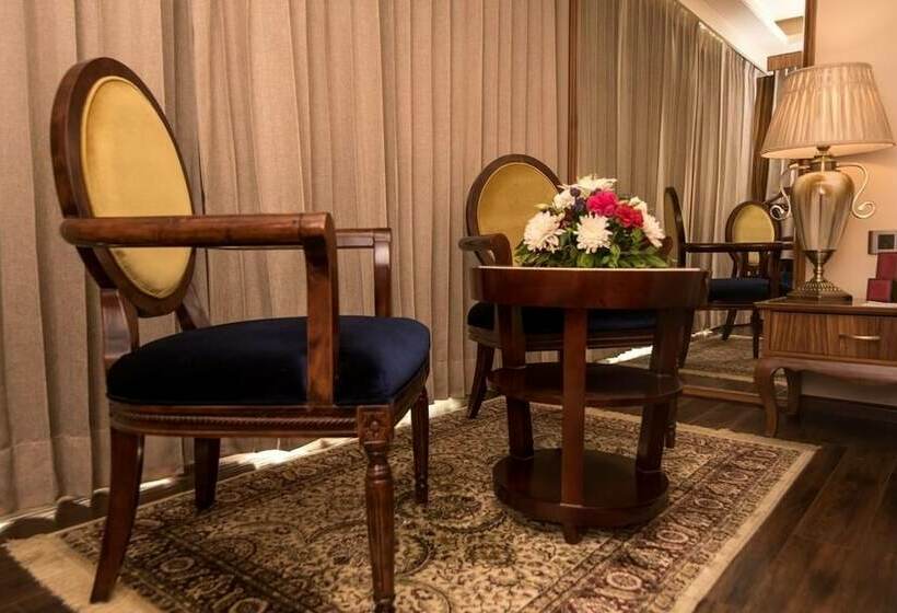 俱乐部房间, Shakun Hotels And Resorts