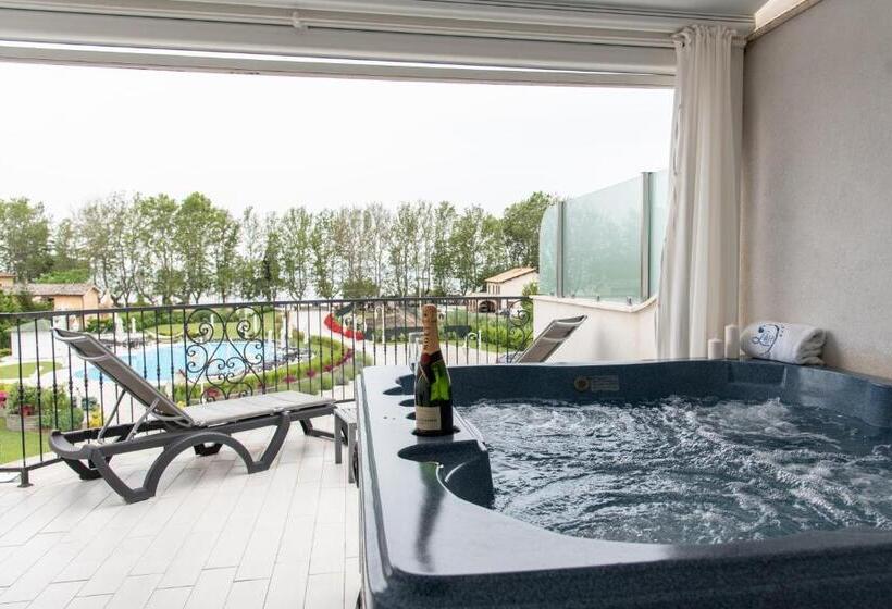 Люкс Повышенной Комфортности, Ludwig Boutique Hotel & Spa