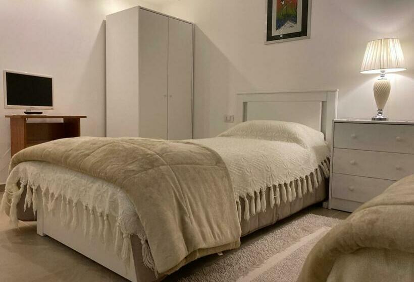 Номер Стандарт, Tencarola B & B