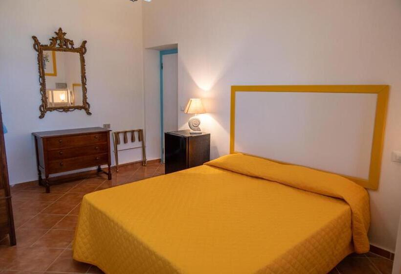 Четырехместный Номер Стандарт, B&b Giglio Di Mare