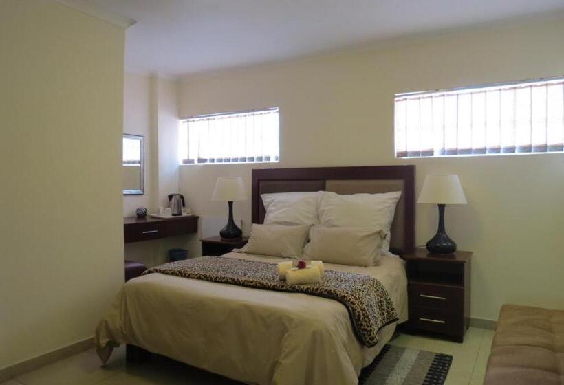 Люкс Deluxe Кровать Кинг, Bed And Breakfast Newlife Bnb