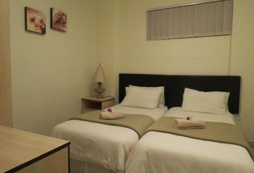 Трехместный Номер Базовый, Bed And Breakfast Newlife Bnb