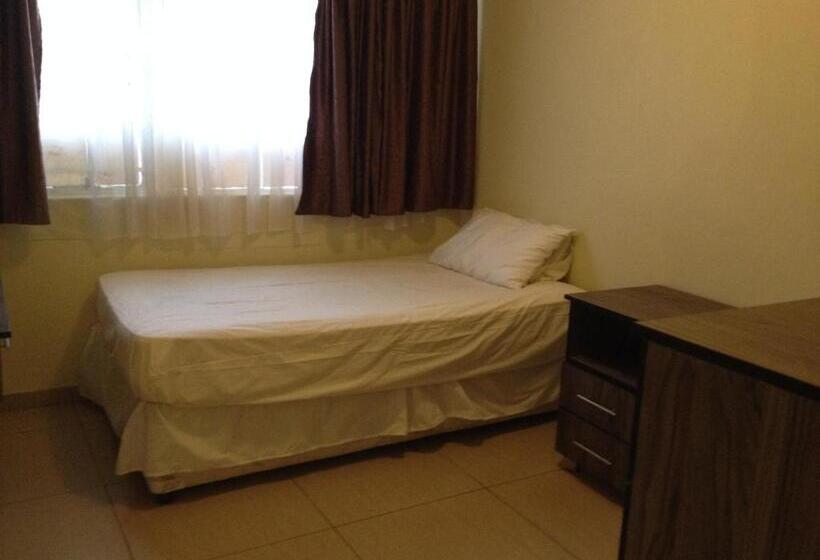Семейный Полулюкс, Bed And Breakfast Newlife Bnb