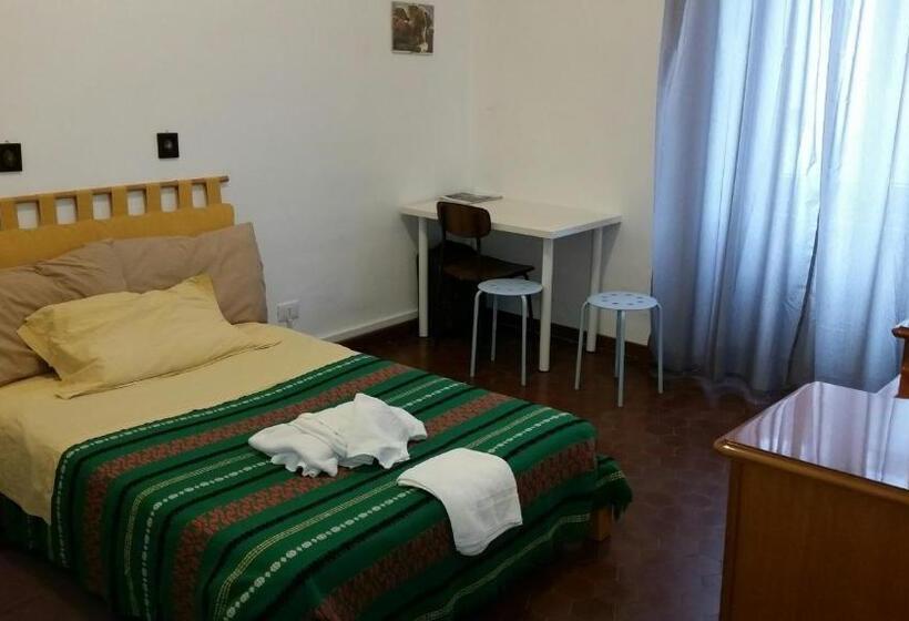 Номер Стандарт Индивидуальный Совместная Ванная, Il Cucù B&b